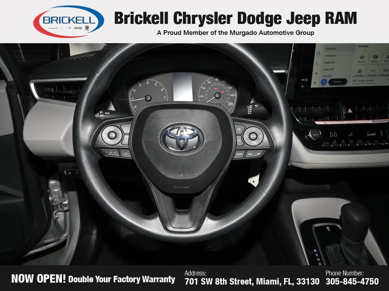 Used 2025 Toyota Corolla LE FWD image 32