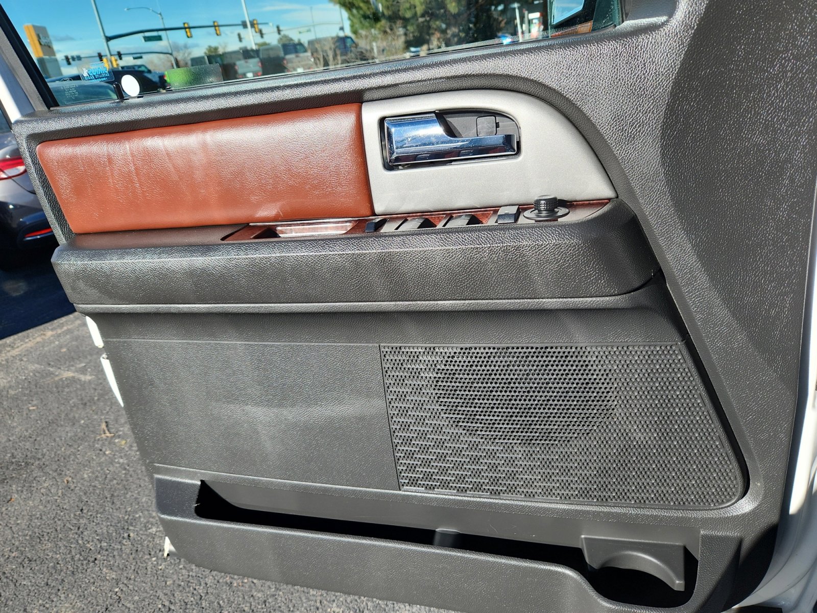 Used 2014 Ford Expedition King Ranch image 13