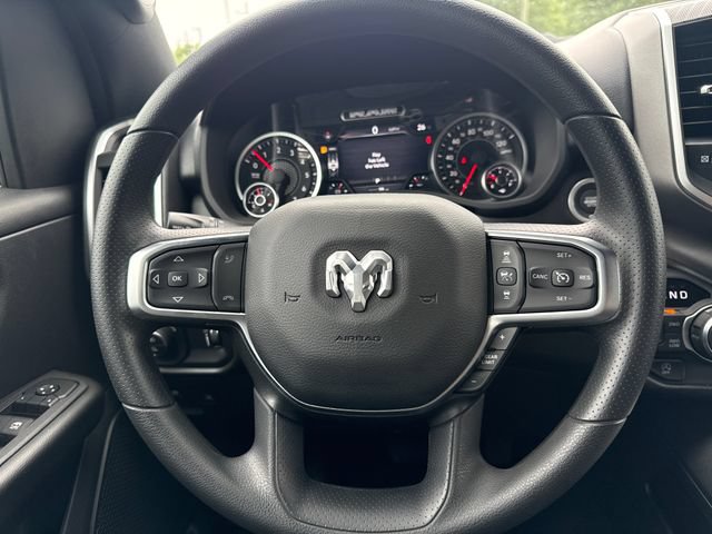 New 2026 RAM 1500 Express AWD/4WD image 4
