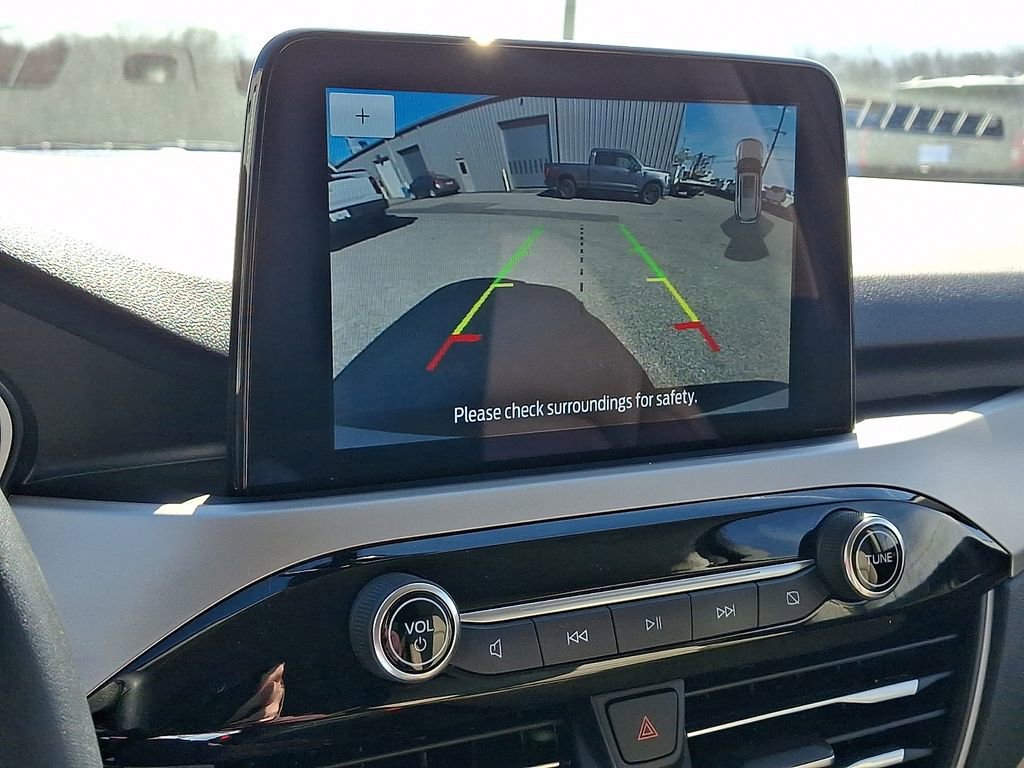 Certified 2022 Ford Escape SEL image 17