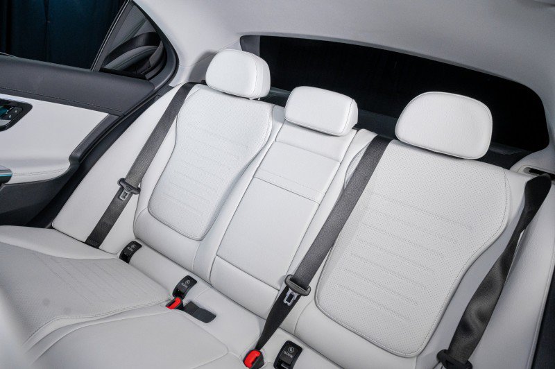 Certified 2026 Mercedes-Benz C 300 Sedan image 15