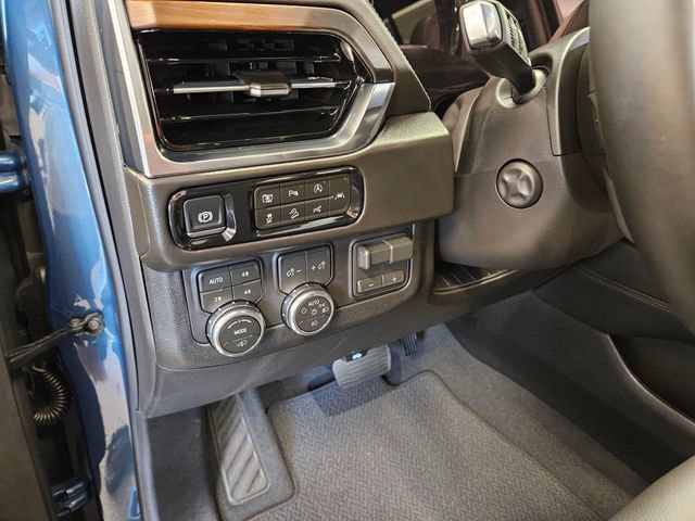 New 2026 GMC Yukon Denali w/ Sun & Power Step Package AWD/4WD image 23