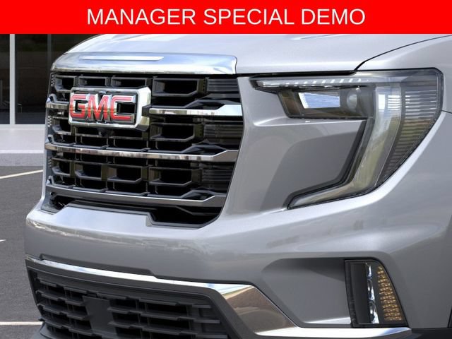 Used 2026 GMC Acadia Elevation w/ Elevation Premium Package AWD/4WD image 13