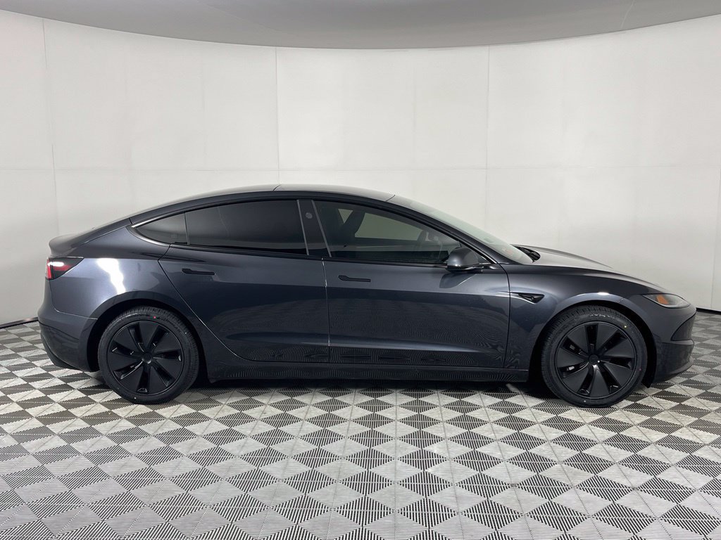Used 2024 Tesla Model 3 Standard Range RWD image 5