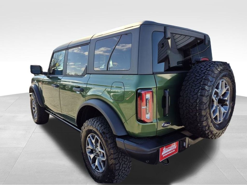 Used 2024 Ford Bronco Badlands image 4