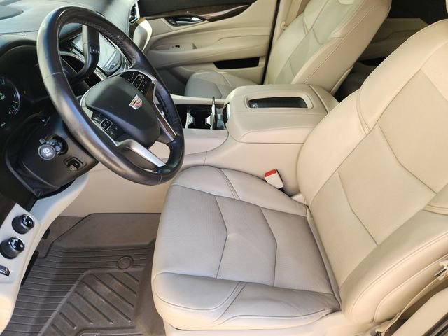 Used 2019 Cadillac Escalade ESV Premium Luxury image 13
