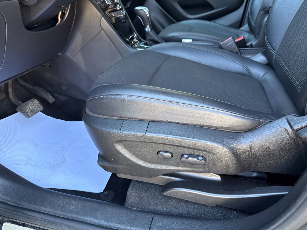 Used 2017 Buick Encore Sport Touring FWD image 25