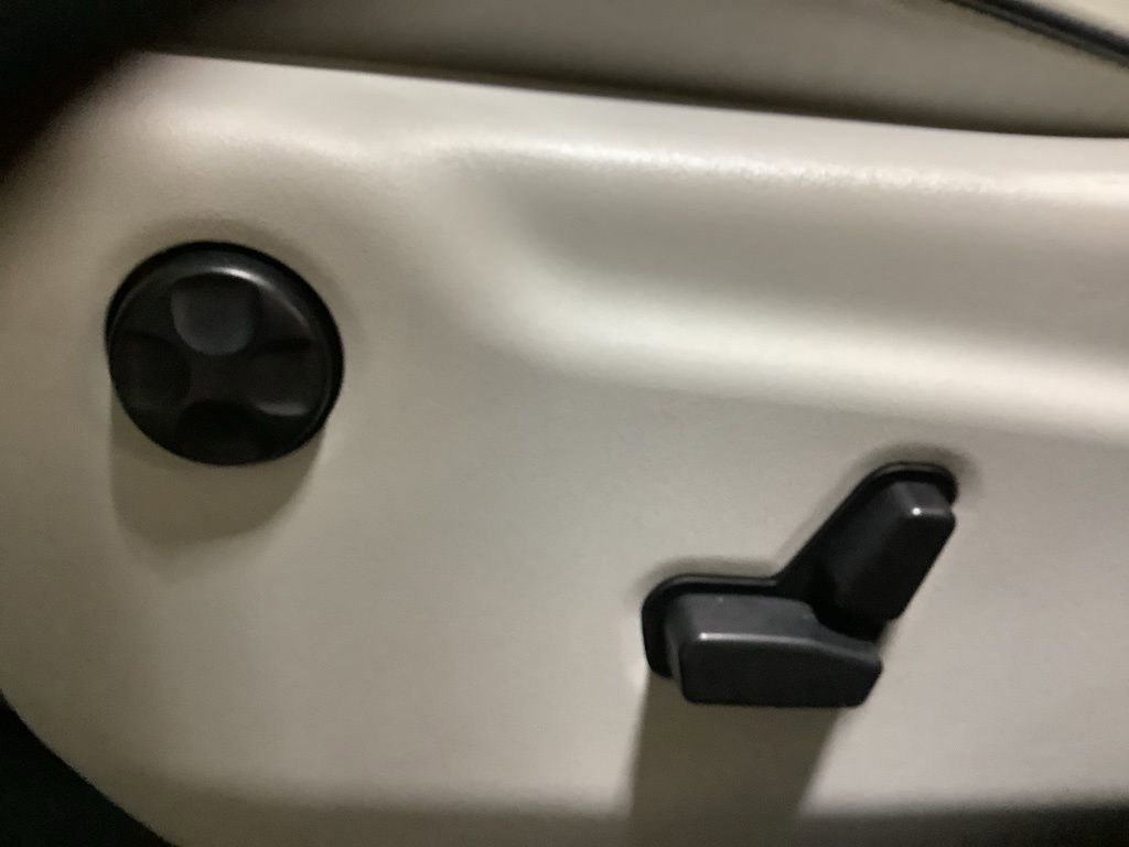 Used 2018 Jeep Grand Cherokee Summit image 26