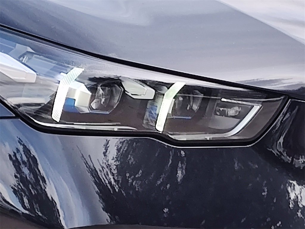 Used 2024 BMW 530i w/ Premium Package image 15