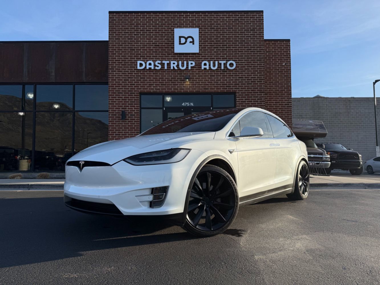 Used 2018 Tesla Model X 100D AWD/4WD image 1