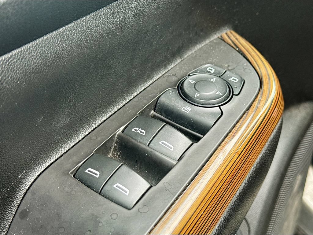Used 2019 GMC Acadia SLE w/ LPO, Floor Liner Package AWD/4WD image 15