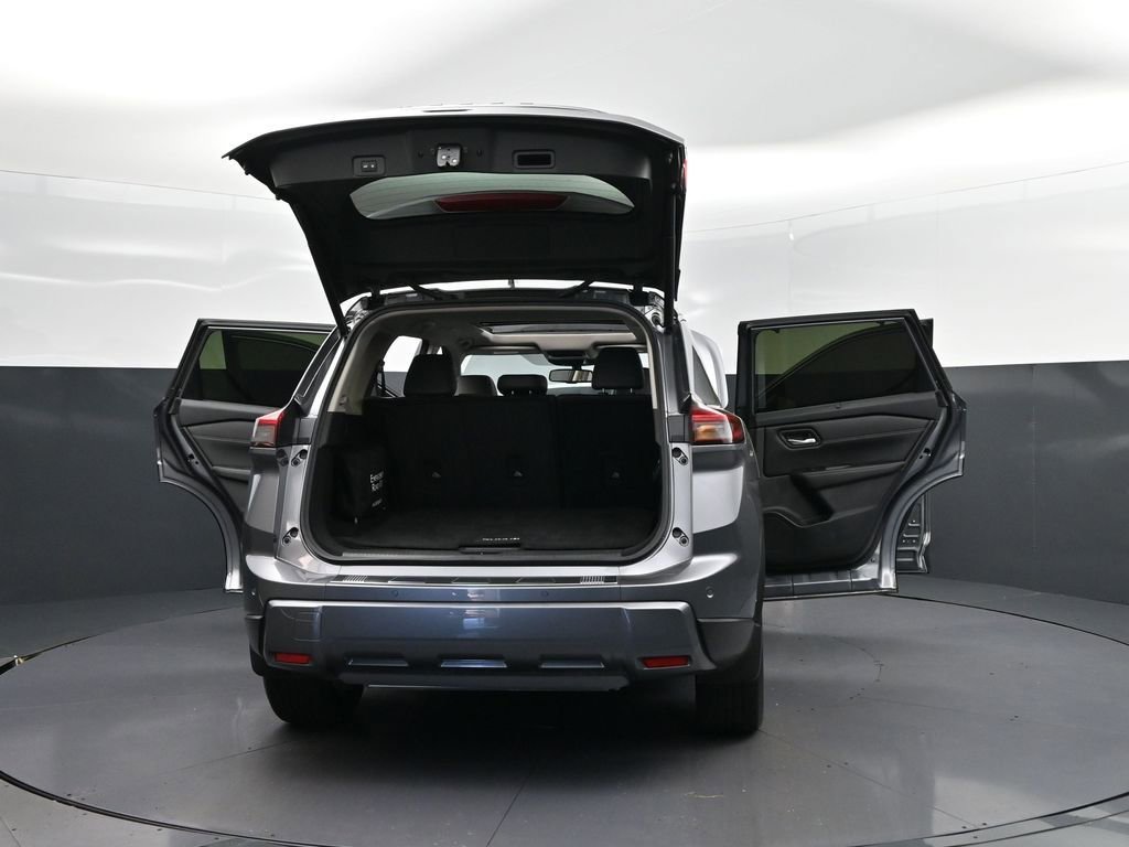 Used 2024 Nissan Rogue SL w/ SL Premium Package image 52