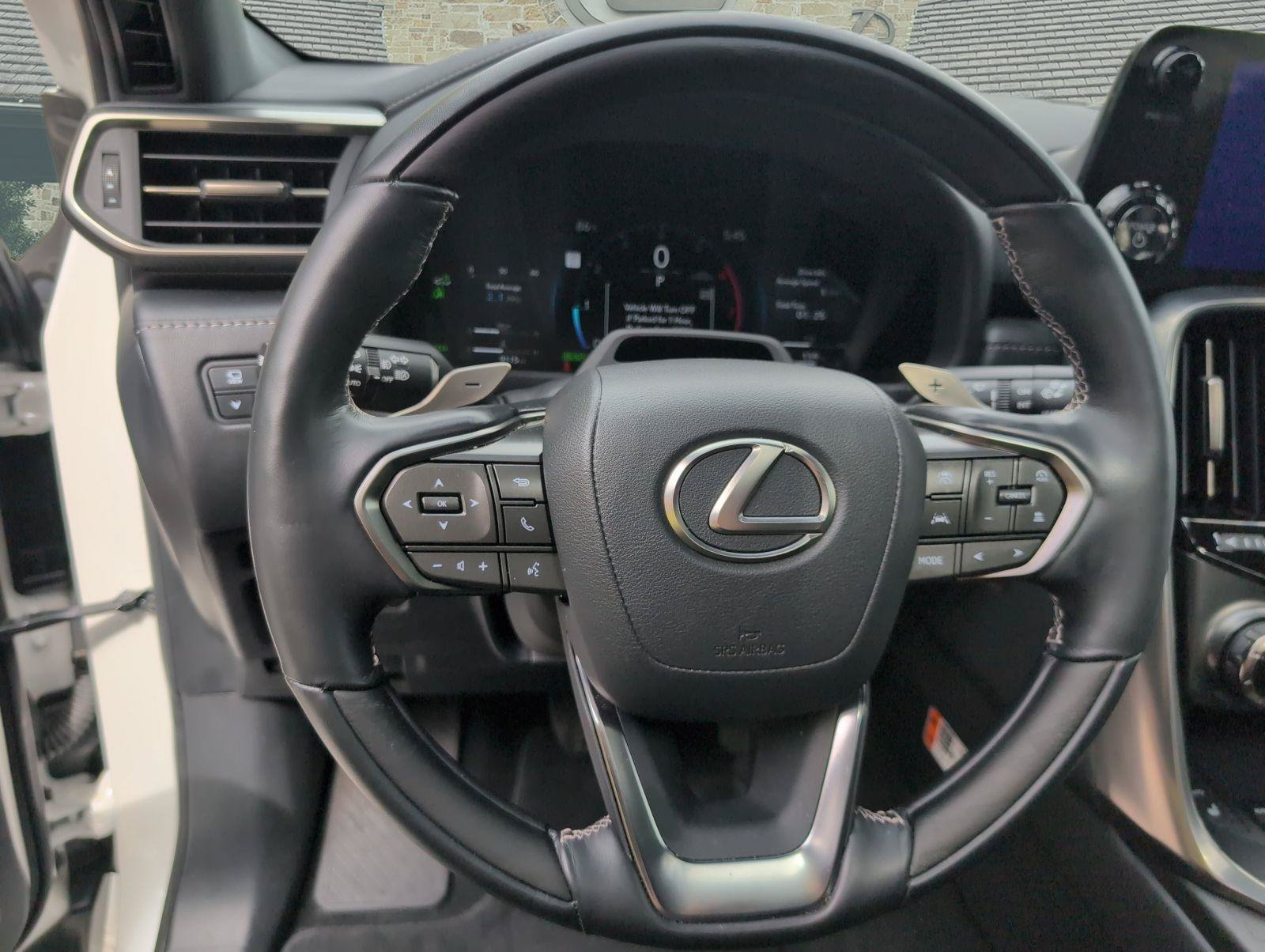 Certified 2026 Lexus LX 700h Luxury w/ Appearance Package AWD/4WD image 9