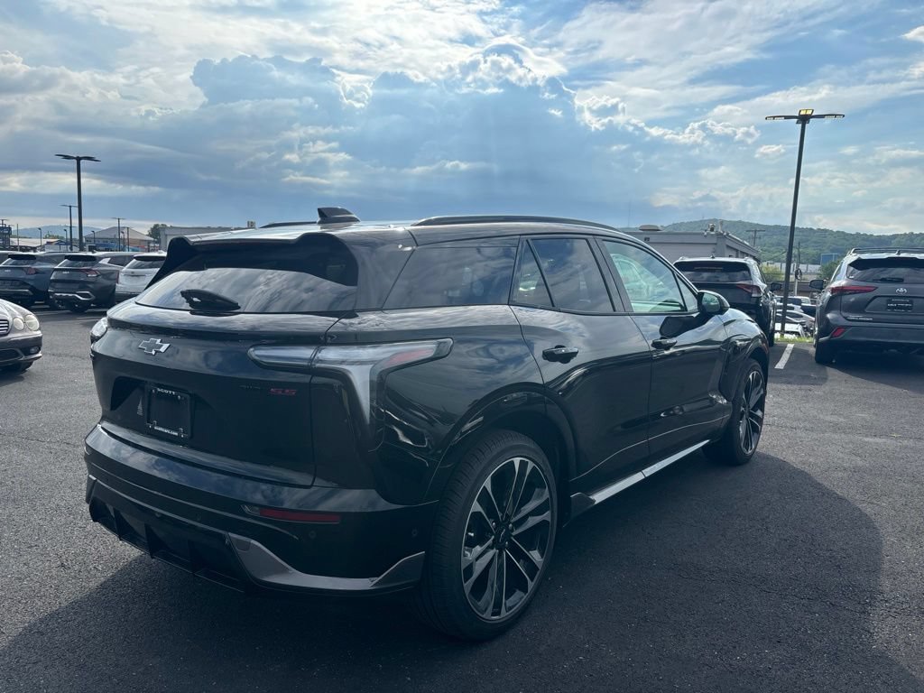 Used 2026 Chevrolet Blazer EV SS AWD/4WD image 2