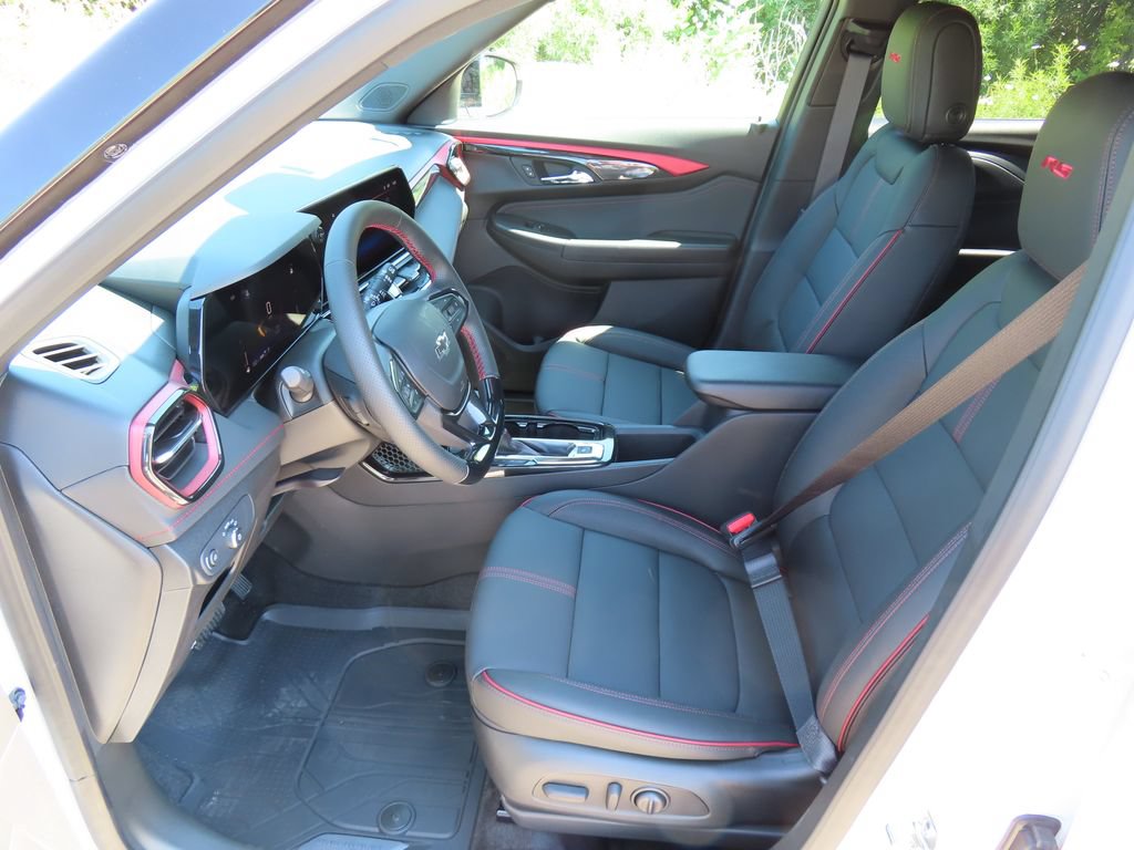 New 2026 Chevrolet TrailBlazer RS w/ Convenience Package AWD/4WD image 19