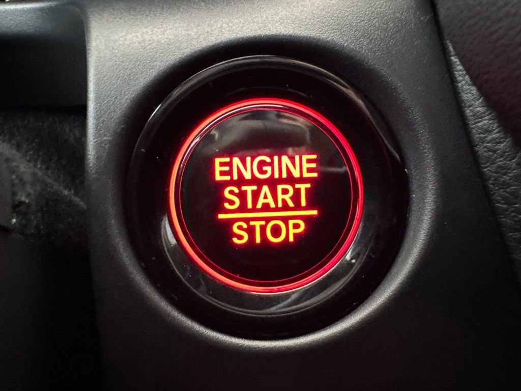 Used 2025 Honda HR-V LX image 21