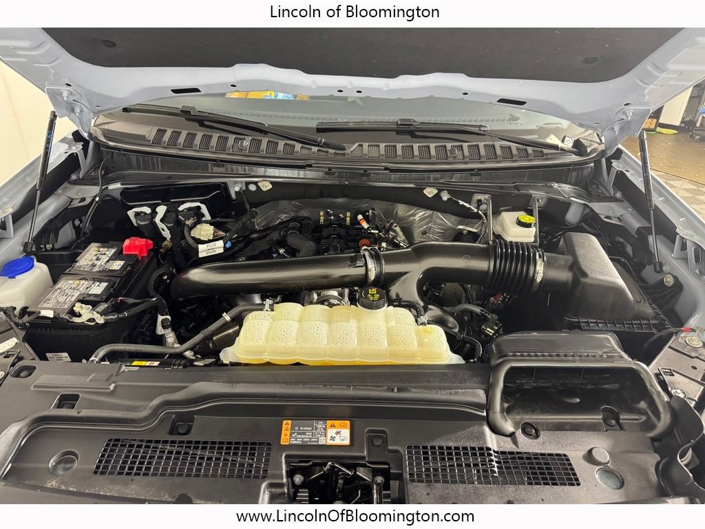 Used 2025 Ford Expedition Tremor AWD/4WD image 39