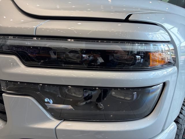 New 2026 RAM 3500 Laramie w/ Night Edition AWD/4WD image 9