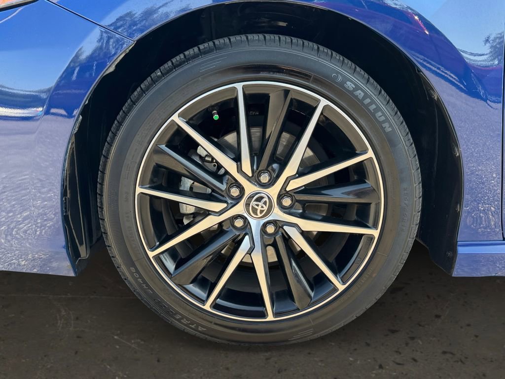 Used 2023 Toyota Camry SE FWD image 10