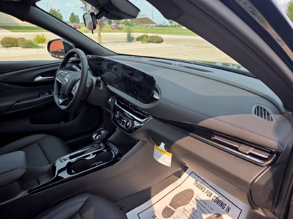 New 2026 Buick Envista Sport Touring w/ Convenience I Package FWD image 32