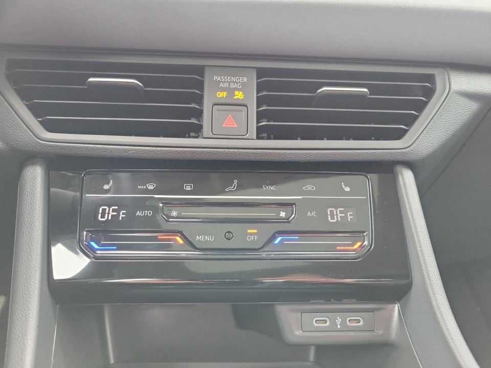 New 2026 Volkswagen Jetta SE image 18