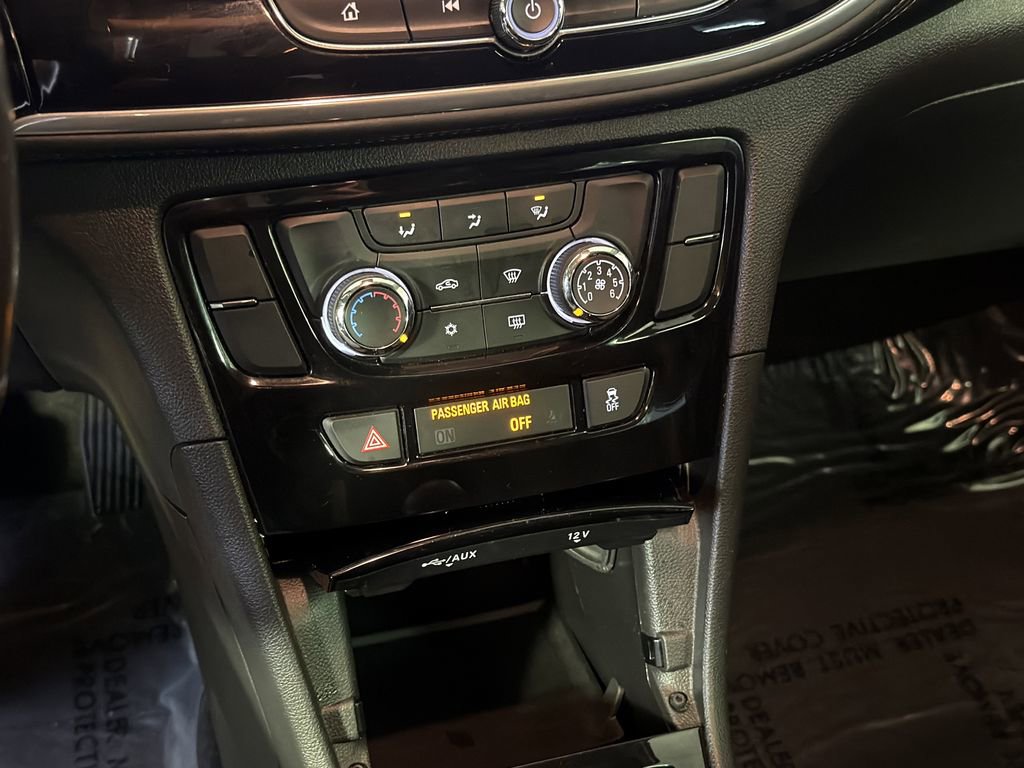 Used 2020 Buick Encore Sport Touring w/ Safety Package image 29