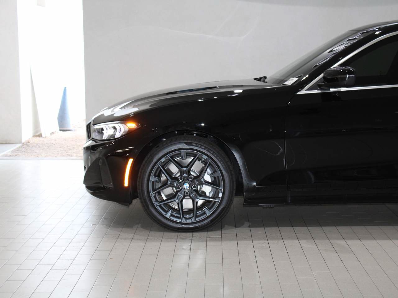 Used 2026 BMW 330i Sedan w/ Convenience Package RWD image 4