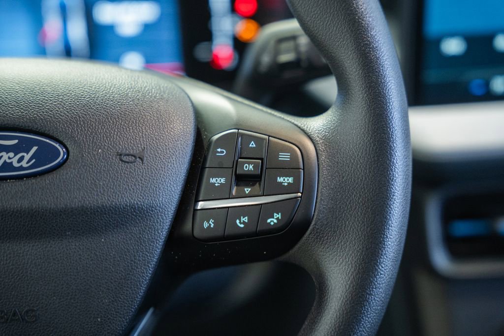 Used 2025 Ford Maverick XLT FWD image 34