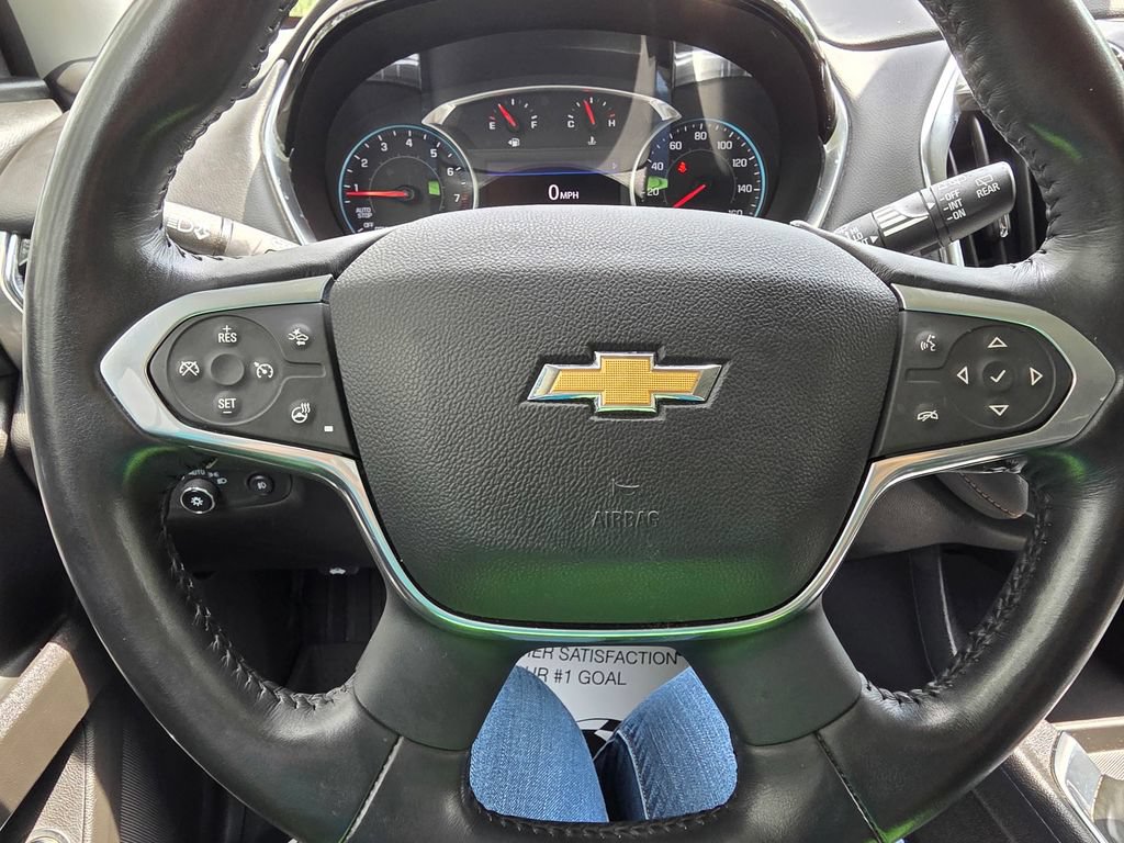 Used 2021 Chevrolet Traverse LT FWD image 31