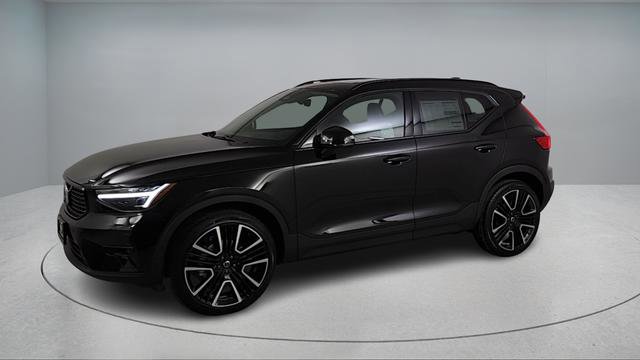 New 2026 Volvo XC40 B5 Ultra w/ Climate Package AWD/4WD image 8