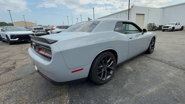Used 2022 Dodge Challenger R/T w/ Plus Package RWD image 8