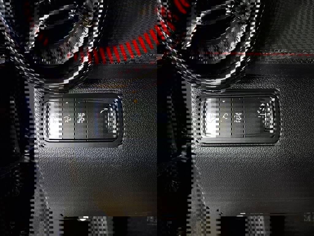 New 2026 Chevrolet Equinox RS w/ Convenience Package III image 25