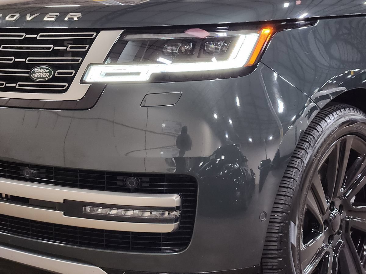 Used 2023 Land Rover Range Rover SE AWD/4WD image 14
