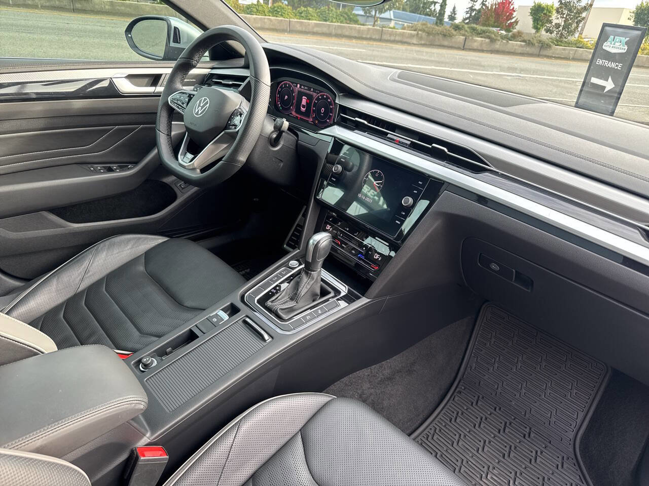 Used 2021 Volkswagen Arteon SEL Premium image 20