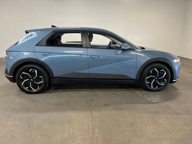 Used 2024 Hyundai Ioniq 5 SEL RWD image 2
