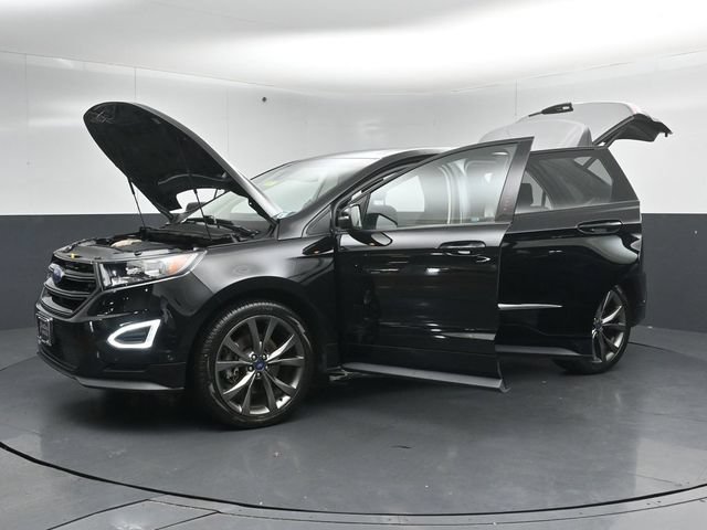 Used 2018 Ford Edge Sport w/ Equipment Group 401A AWD/4WD image 52