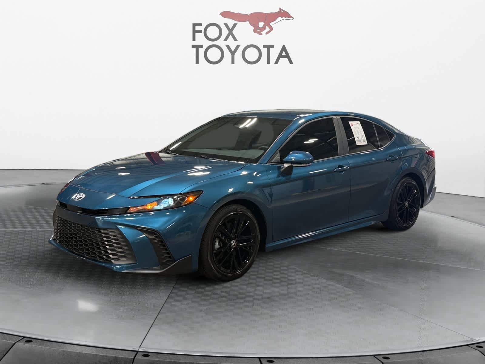 Used 2025 Toyota Camry SE