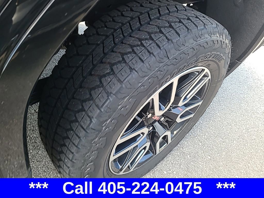 New 2026 GMC Sierra 1500 AT4 w/ AT4 Premium Package image 8