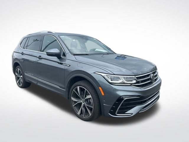 Used 2024 Volkswagen Tiguan SEL R-Line