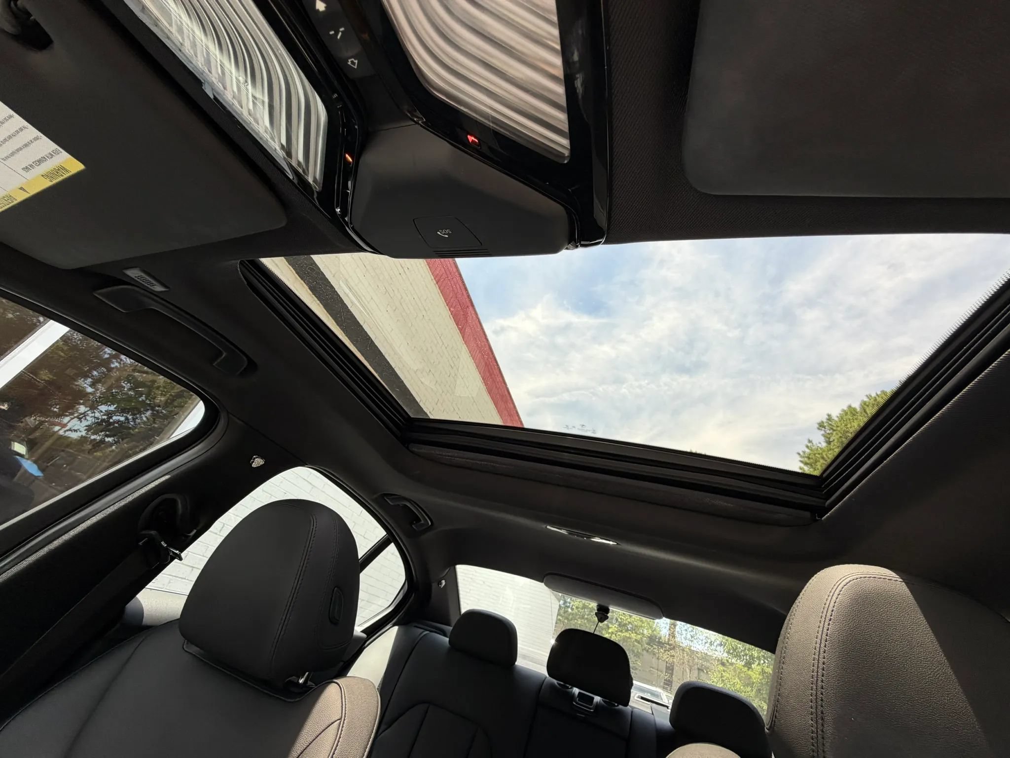 Used 2019 BMW 330i Sedan w/ Convenience Package RWD image 32