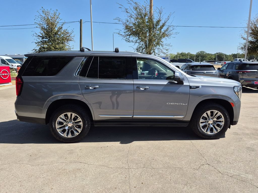 Used 2022 GMC Yukon Denali RWD image 9
