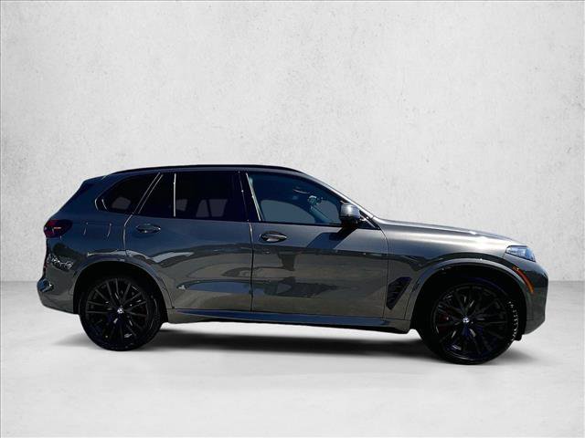 Used 2026 BMW X5 sDrive40i w/ M Sport Package RWD image 5