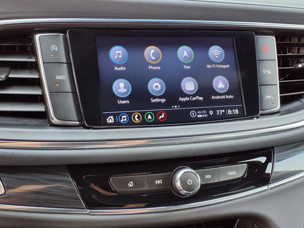 Used 2024 Buick Enclave Premium image 9