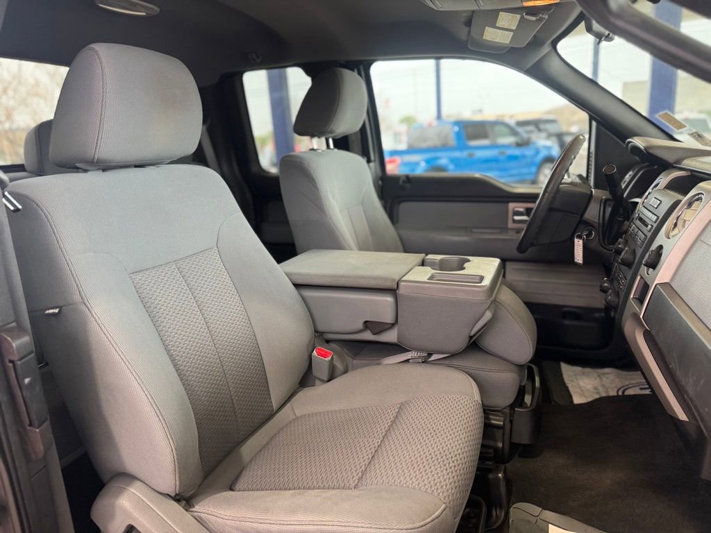 Used 2011 Ford F150 XLT w/ Off Road Pkg image 18