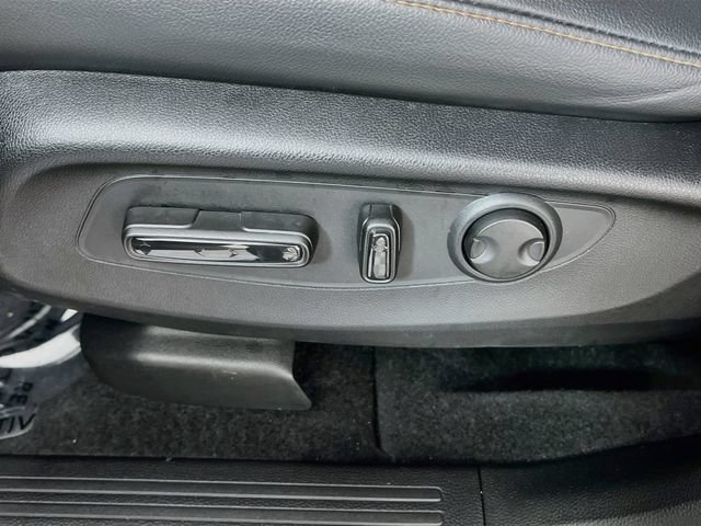 Certified 2025 Honda CR-V Sport Touring image 13