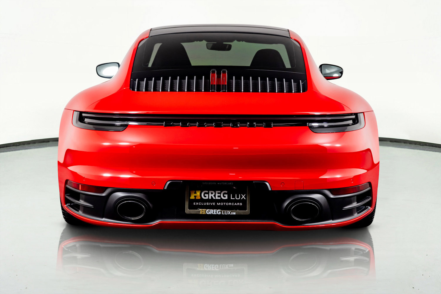 Used 2020 Porsche 911 Carrera 4S w/ Sport Package image 11