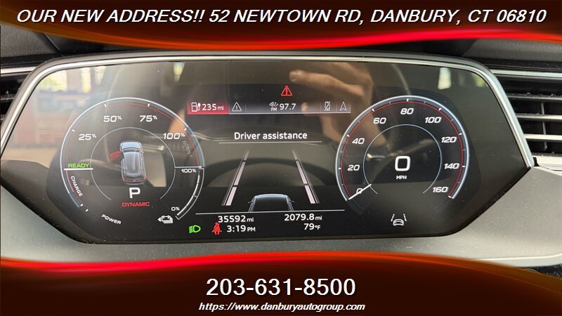 Used 2021 Audi e-tron Premium w/ Convenience Plus Package AWD/4WD image 23