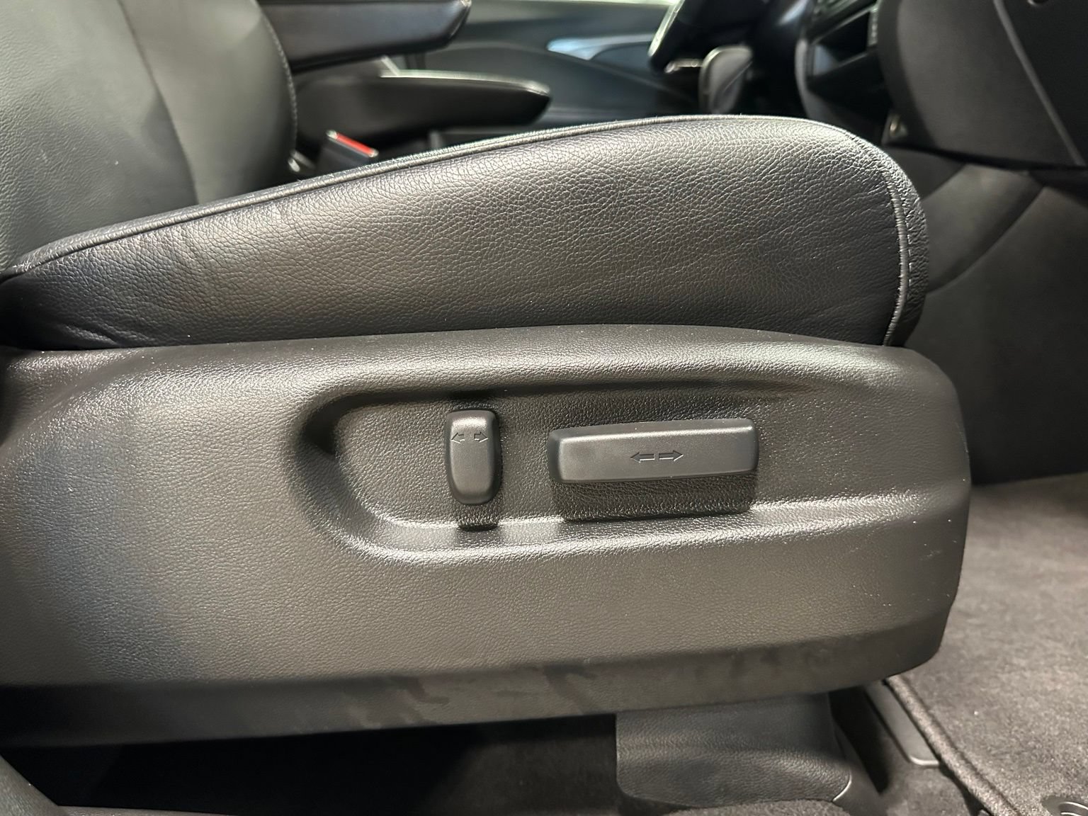 Used 2018 Honda Pilot EX-L image 42