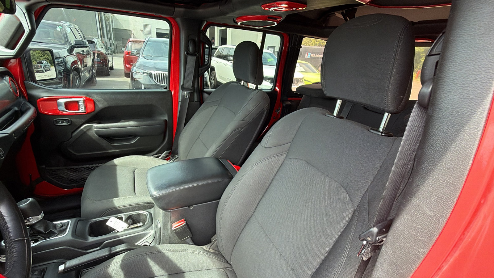 Used 2022 Jeep Wrangler Unlimited Sport AWD/4WD image 17