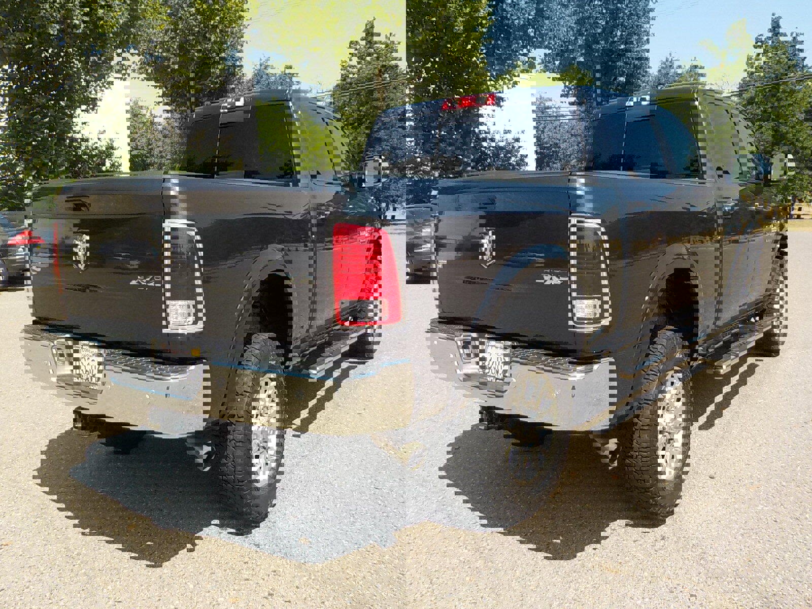 Used 2018 RAM 2500 Laramie w/ Convenience Group image 7